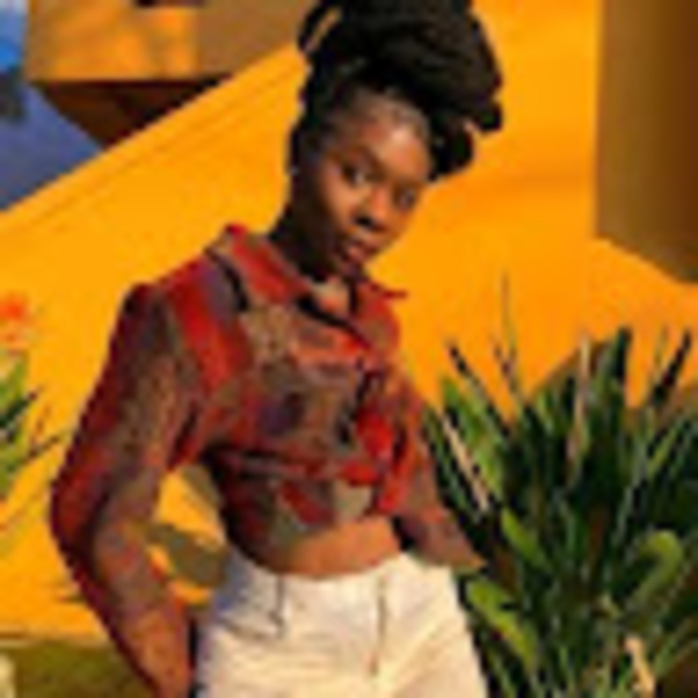 Meet your Posher, Felicia